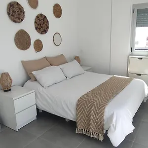 https://casa-de-playa-maravillosa-en-taliarte.in-canary-islands.com